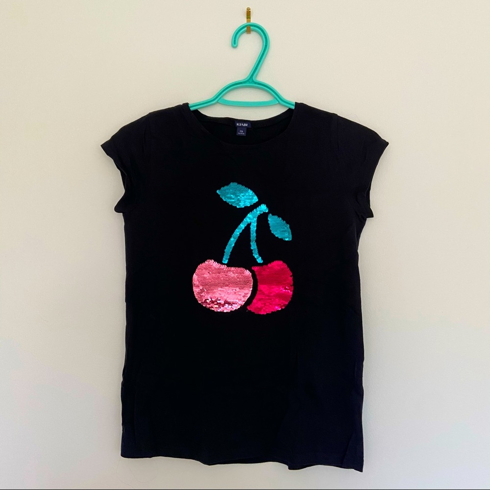 Reversible sequin T-shirt